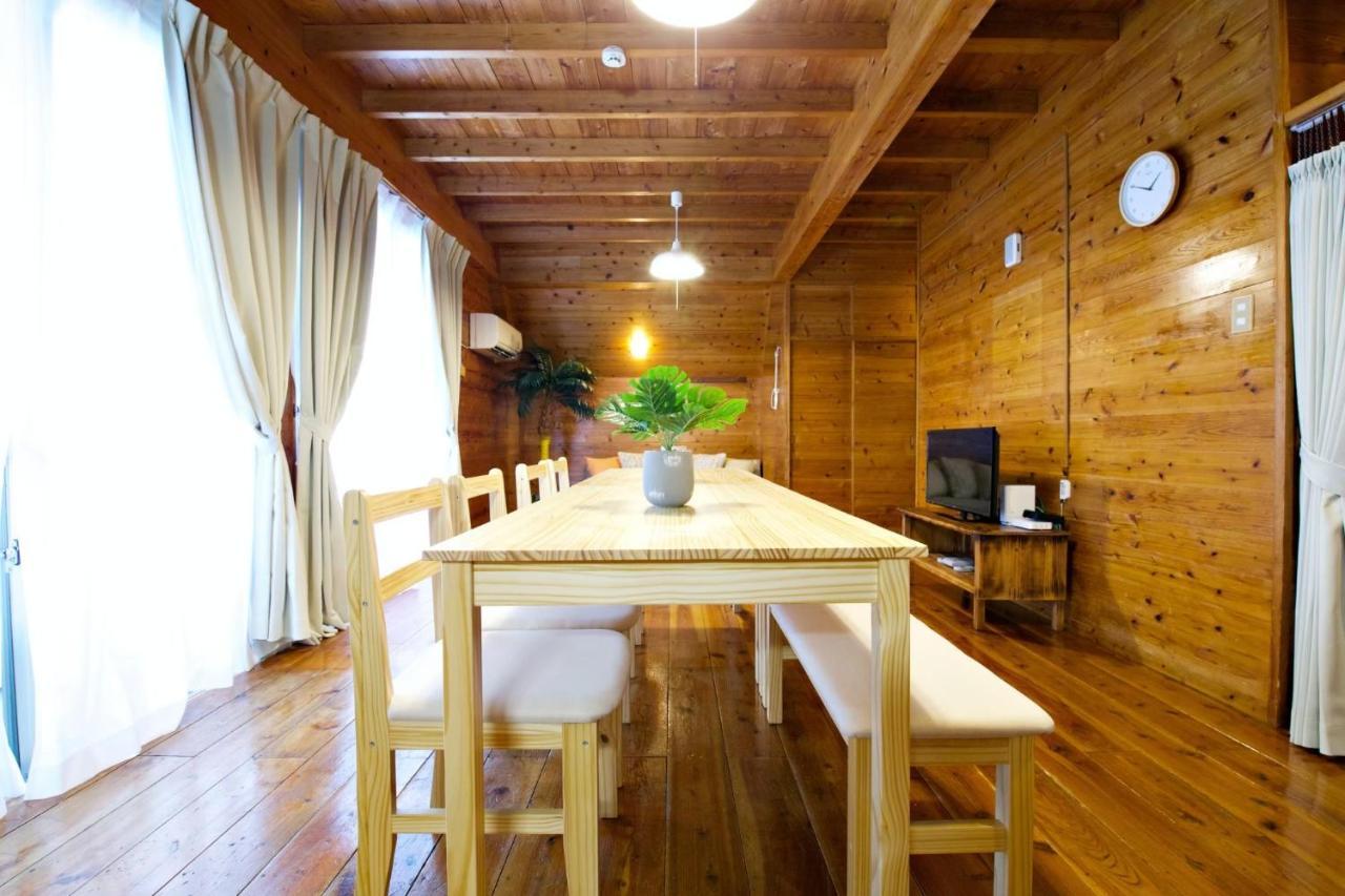Appartement にらい恩納　杉の木 à Onna Extérieur photo