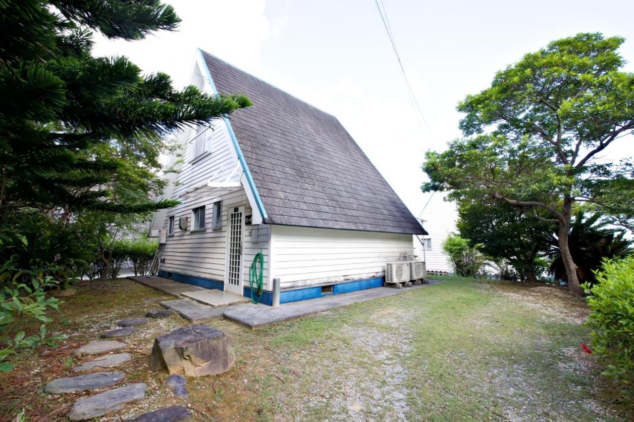 Appartement にらい恩納　杉の木 à Onna Extérieur photo