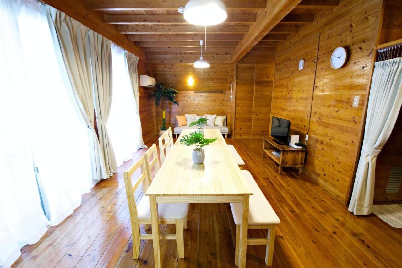 Appartement にらい恩納　杉の木 à Onna Extérieur photo